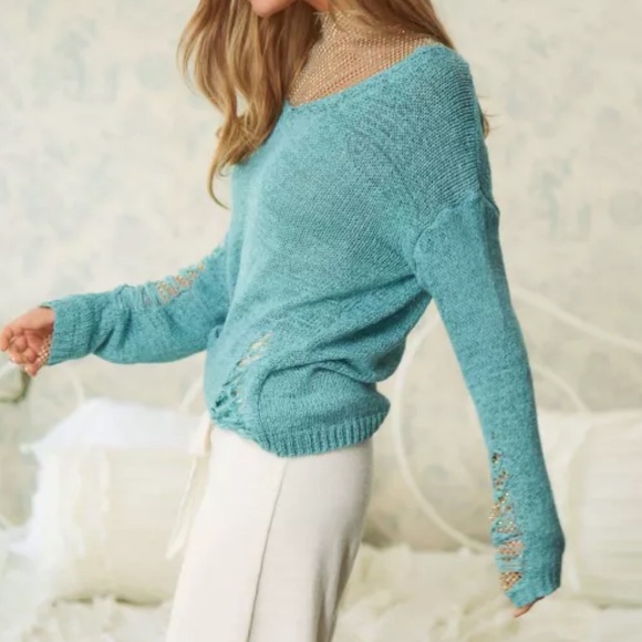 DAVI & DANI Sage Round Neck Long Sleeve Knit Sweater - Picture 5 of 6